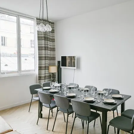 Sacre-coeur Modern 4bd With Sauna For 10 Guests! * Paris