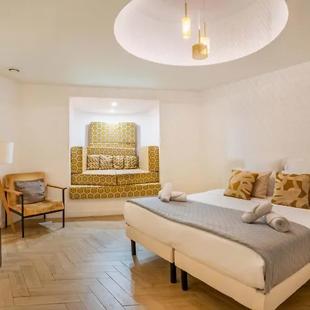 Sacre-coeur Modern 4bd With Sauna For 10 Guests! アパート *
