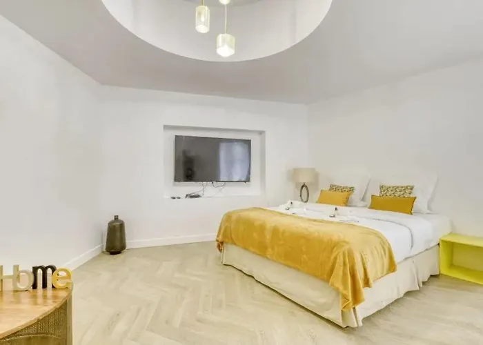 Sacre-coeur Modern 4bd With Sauna For 10 Guests! Apartmán Paříž