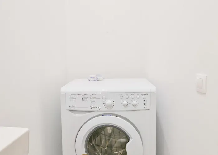 Apartmán Sacre-coeur Modern 4bd With Sauna For 10 Guests!