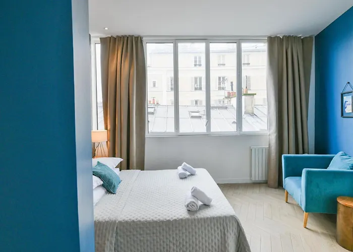 Sacre-coeur Modern 4bd With Sauna For 10 Guests! * Paříž