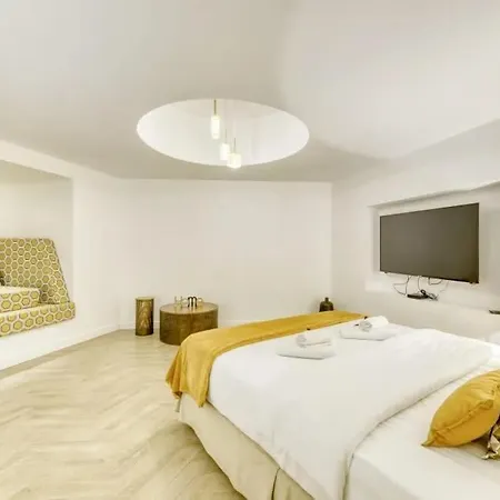 아파트 Sacre-coeur Modern 4bd With Sauna For 10 Guests! 파리